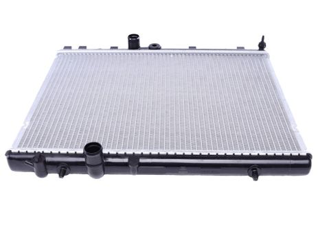 Радиатор для охлаждения Citroen C5 1.6-2.0HDI 01- PEUGEOT 2008, NRF (50435) Радиатор для охлаждения Citroen C5 1.6-2.0HDI 01- PEUGEOT 2008, NRF (50435)