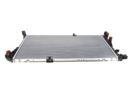 Радіатор охолодження для Opel Vivaro 2.0CDTI 06-, OPEL 4406359, VAUXHALL Vivaro, NRF (58498) Радіатор охолодження для Opel Vivaro 2.0CDTI 06-, OPEL 4406359, VAUXHALL Vivaro, NRF (58498)