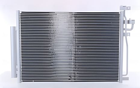 Радіатор кондиціонера для Captiva 2.4, 3.2 (06-) AT, MT (P12204) TANGUN