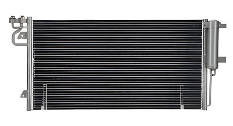 Кондиционерный радиатор Ford Kuga (13-), Focus (11-) 1.5T, 2.0T, 2.0D (P72243) TANGUN