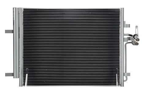 Радиатор кондиционера Ford Mondeo (07-), S80 (06-), V60 (10-), Freelander 2 (06-) MT, AT (P72241) TANGUN