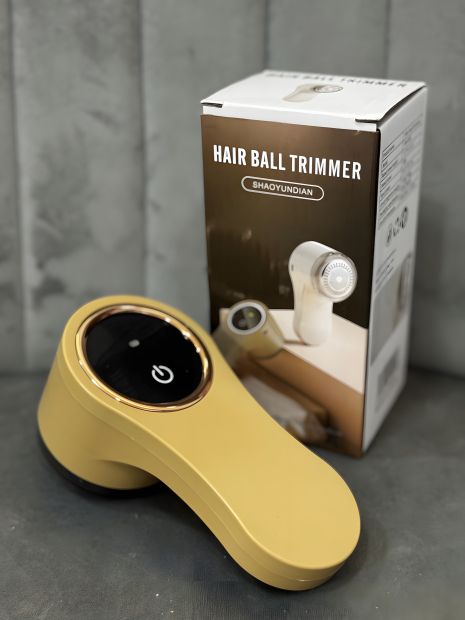 Электрическая машинка от катышков HB-555 (коричневая) Электрическая машинка от катышков HB-555 (коричневая)