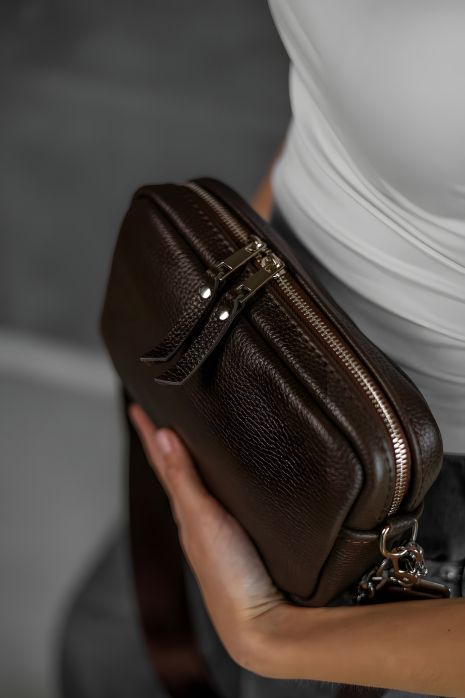 Жіноча шкіряна сумка крос-боді флотар SKILL, шоколад Жіноча шкіряна сумка крос-боді флотар SKILL, шоколад