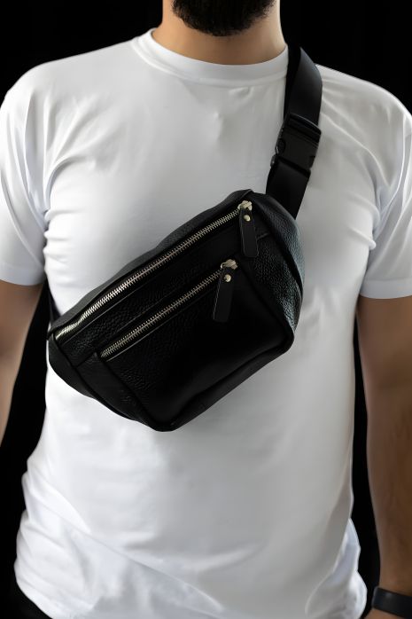 Чёрная мужская кожаная бананка