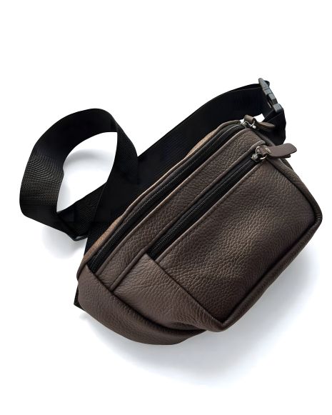 Мужская коричневая сумка-бананка из натуральной кожи