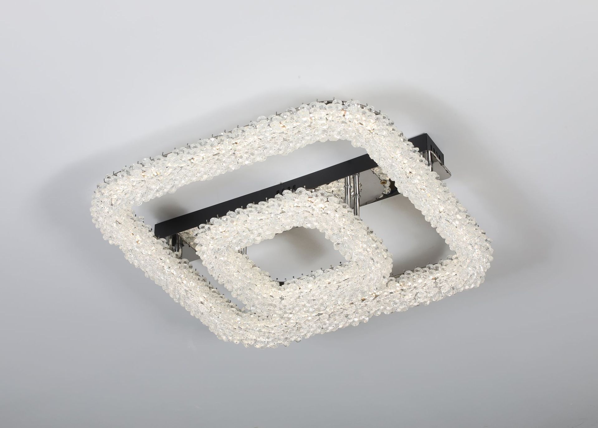 Люстра стельова світлодіодна VALESO 33049/500+300, хромовий стиль Люстра стельова світлодіодна VALESO 33049/500+300, хромовий стиль