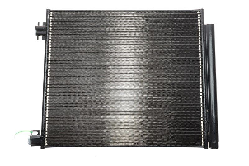 Радіатор кондиціонера RENAULT KOLEOS, NISSAN QASHQAI, NRF (350411) Радіатор кондиціонера RENAULT KOLEOS, NISSAN QASHQAI, NRF (350411)