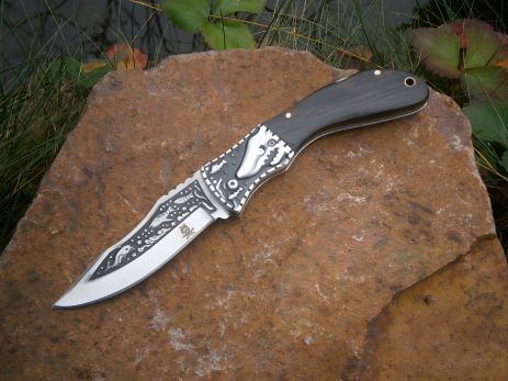 Складаний ніж Акула FB-3030 в чохлі 21 см Складаний ніж Акула FB-3030 в чохлі 21 см