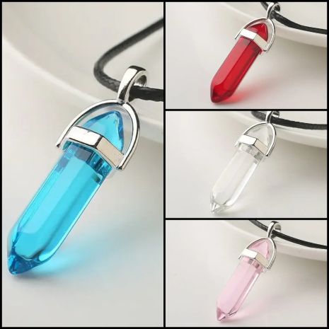 Подвеска кристалл в форме карандаша кулон красный камень амулет