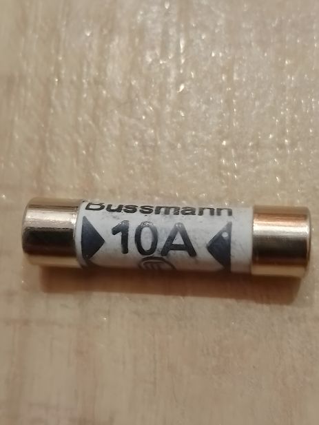 Сменный керамический предохранитель AC до 10А для электроники