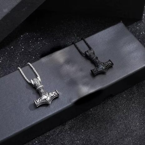 Кулон подвеска молот Тора Мьёльнир из викингов с рунами амулет топор в скандинавском стиле