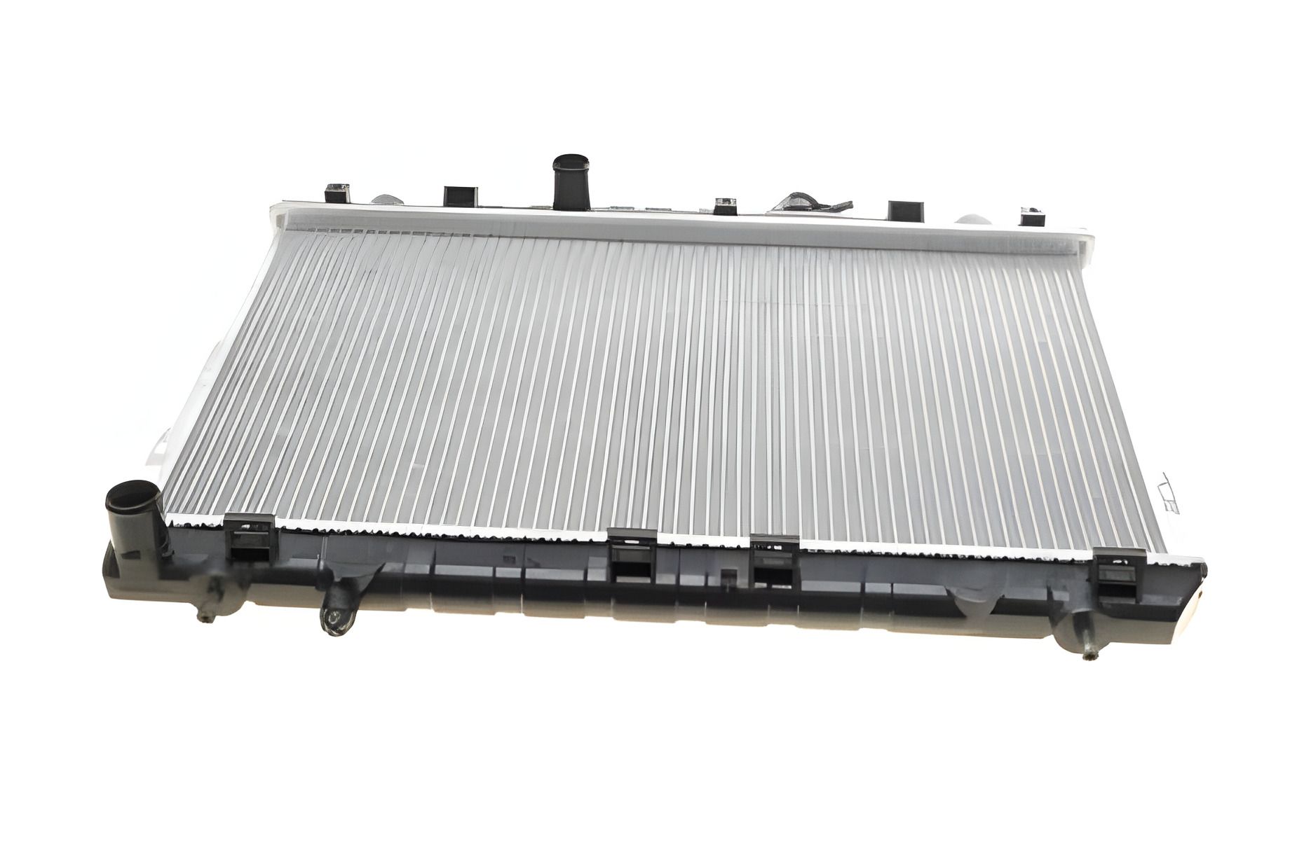 Охлаждающий радиатор Hyundai Elantra 1.6, 1.8, 2.0 (00-) MT (P22130) TANGUN Охлаждающий радиатор Hyundai Elantra 1.6, 1.8, 2.0 (00-) MT (P22130) TANGUN