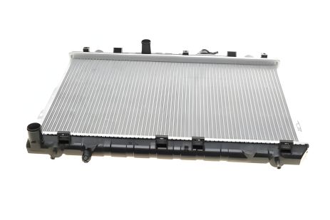 Охлаждающий радиатор Hyundai Elantra 1.6, 1.8, 2.0 (00-) MT (P22130) TANGUN Охлаждающий радиатор Hyundai Elantra 1.6, 1.8, 2.0 (00-) MT (P22130) TANGUN