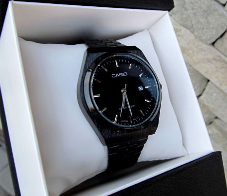 Супермодные кварцевые мужские часы Casio в черном цвете