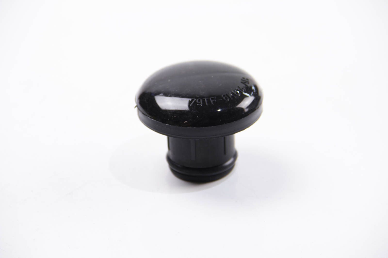 Кришка маслозаливної горловини Sierra/Scorpio -94 2.0i, JP Group (1513600100) Кришка маслозаливної горловини Sierra/Scorpio -94 2.0i, JP Group (1513600100)