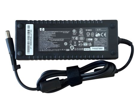Блок живлення для ноутбука HP 19V 7.1A 135W 7.4*5.0 mm прямокутний