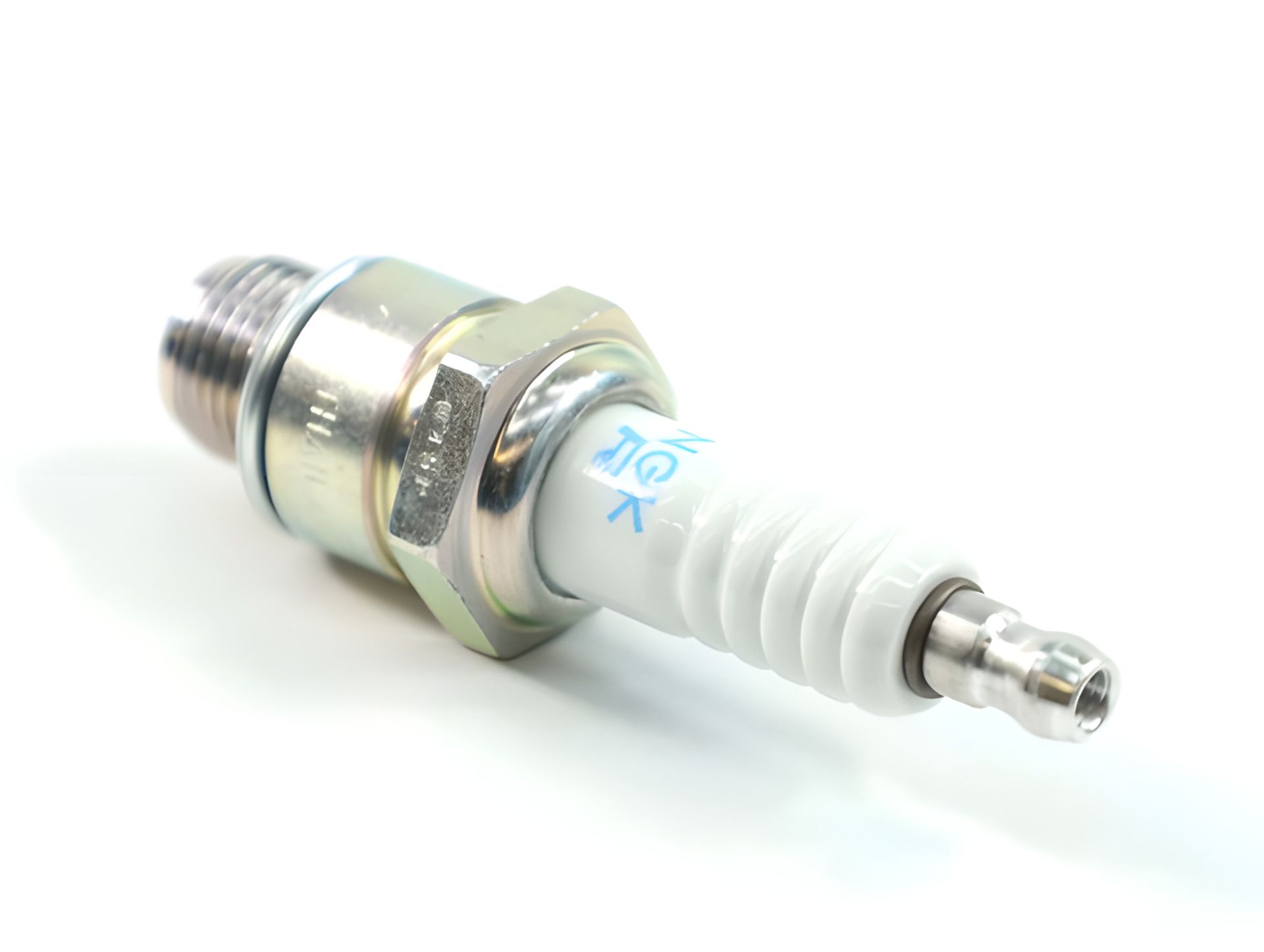 Свічка запалювання для мотоцикла MOTO (NGK) (BR7HS10) Свічка запалювання для мотоцикла MOTO (NGK) (BR7HS10)