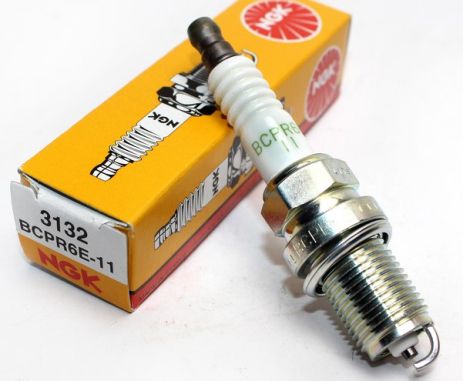 Свічка запалювання HYUNDAI, LANTRA, SANTA FE, SONATA 2.0, 2.4 16V (NGK) (BPR6E11)