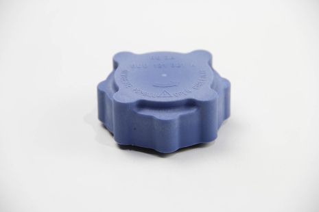 Кришка розширювального бачка радіатора Felicia/Caddy -01, JP Group (1114800800) - преміум