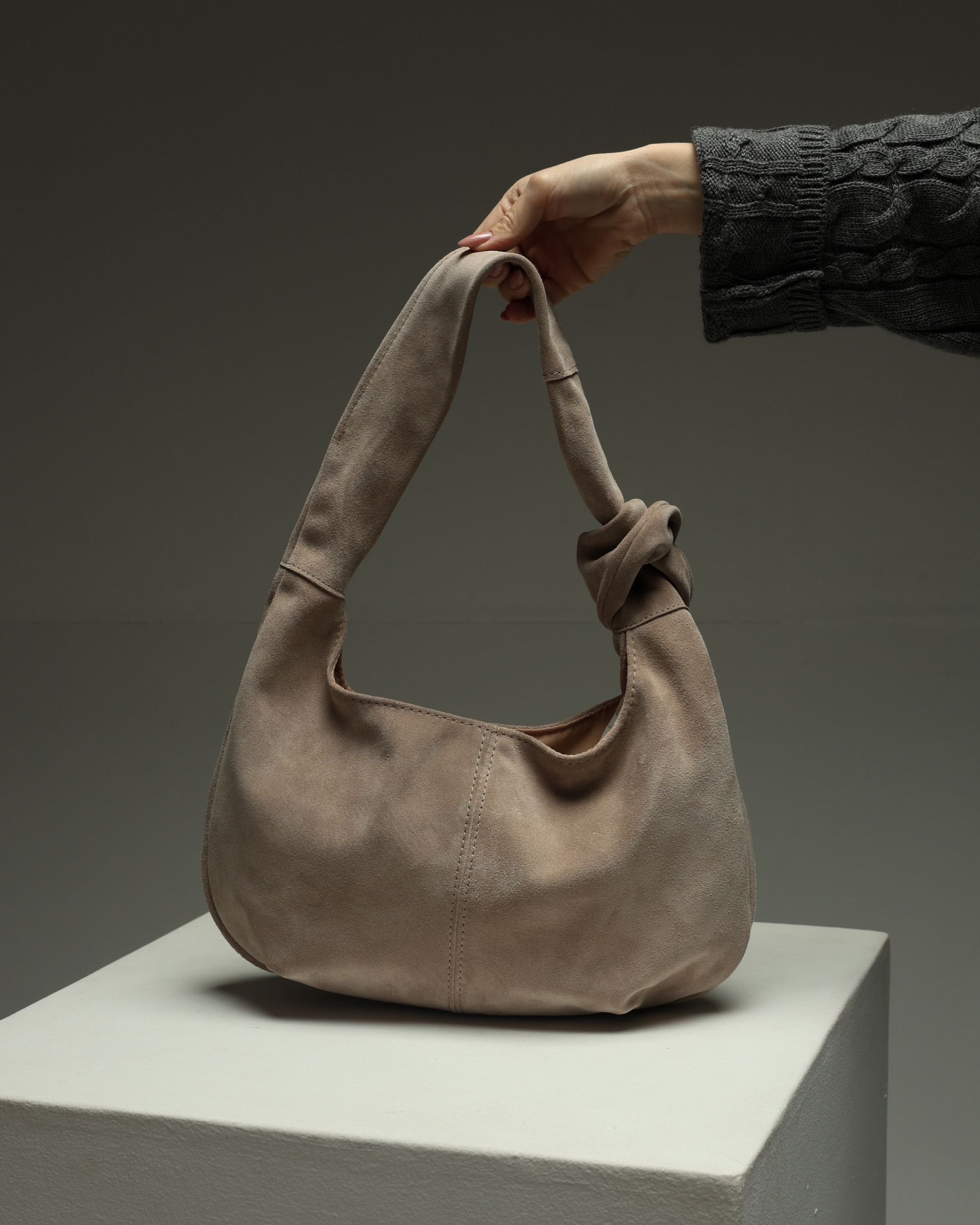 Сумка-хобо з натуральної замші SKILL бежевий, SW140-3 Сумка-хобо з натуральної замші SKILL бежевий, SW140-3