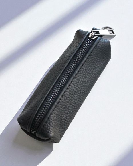 Ключниця з натуральної зернистої шкіри MAXI (чорна)