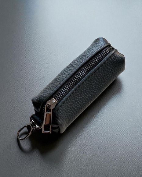 Ключниця з натуральної чорної зернистої шкіри NORMAL