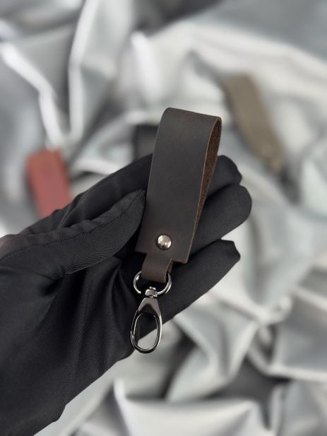 Шкіряний брелок SKILL коричневий, SL042