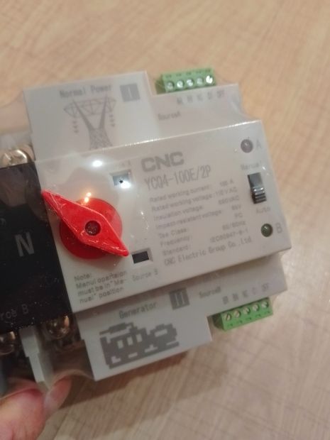 Автоматический переключатель напряжения 110V 100А CNC Автоматический переключатель напряжения 110V 100А CNC