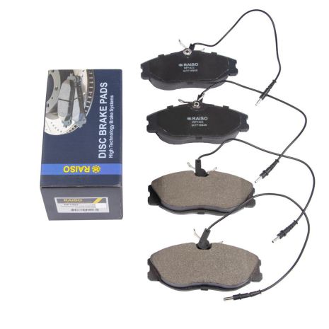 Передні диск. гальмівні колодки Peugeot 306/406/607 (з датчиками) 93-, RAISO (RP1423) Передні диск. гальмівні колодки Peugeot 306/406/607 (з датчиками) 93-, RAISO (RP1423)