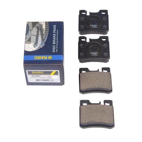 Тормозные колодки задние дисковые для MB С-Class (W202)/E-Class (W124/W210) 93-03, RAISO (RP0987)