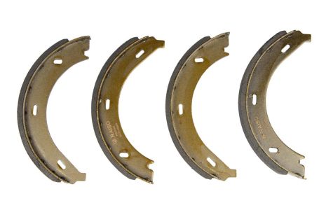 Задні гальмівні колодки барабанні для Vito 638 97-03, RAISO (RB8688) Задні гальмівні колодки барабанні для Vito 638 97-03, RAISO (RB8688)