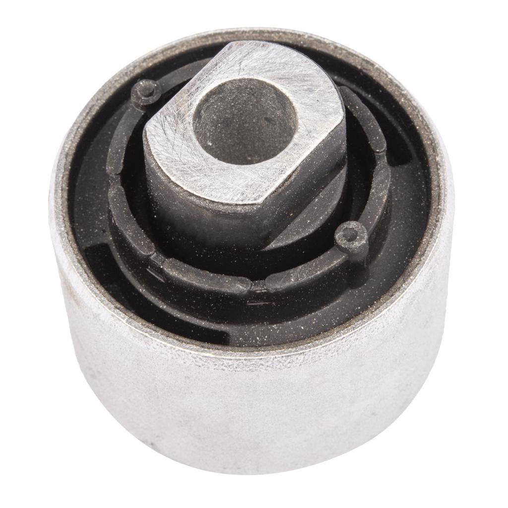 Внутренний передний нижний сайлентблок для Audi A4 B5/A6 C5/A8 D2/Skoda Superb/VW Passat B, RAISO Внутренний передний нижний сайлентблок для Audi A4 B5/A6 C5/A8 D2/Skoda Superb/VW Passat B, RAISO