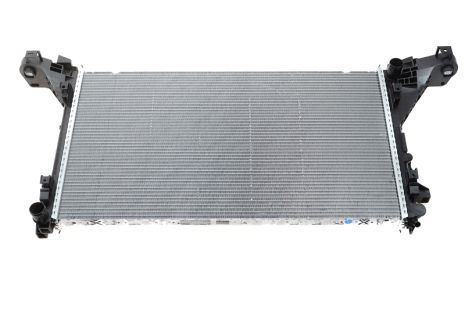 Радиатор охлаждения для Renault Master III/Opel Movano 2.3 dCi/CDTI 10- (замена CR 1770 000S), MAHLE/KNECHT (CR1) Радиатор охлаждения для Renault Master III/Opel Movano 2.3 dCi/CDTI 10- (замена CR 1770 000S), MAHLE/KNECHT (CR1)