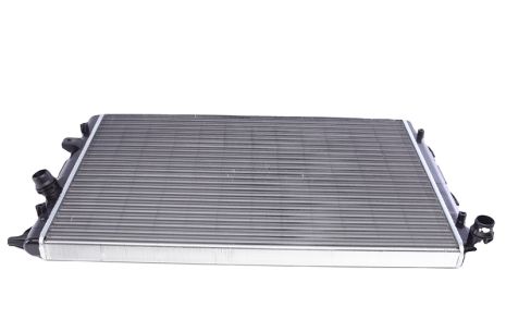 Радіатор Tiguan/Sharan/Alhambra 07-, MAHLE/KNECHT (CR2032000S) Радіатор Tiguan/Sharan/Alhambra 07-, MAHLE/KNECHT (CR2032000S)