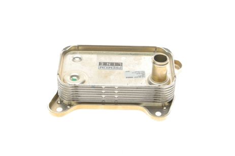 Масляный радиатор W202 2.2D 97-00, MAHLE/KNECHT (CLC38000P) Масляный радиатор W202 2.2D 97-00, MAHLE/KNECHT (CLC38000P)