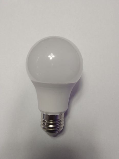 Світлодіодна лампа Prosto LED SK-9W-E27 (гарантія не розповсюджується)