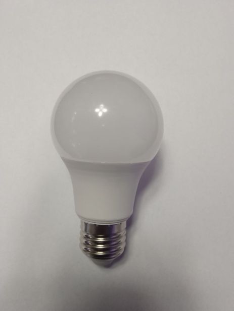 Светодиодная лампа Prosto LED SK-9W-E27 (Гарантия не распространяется) Светодиодная лампа Prosto LED SK-9W-E27 (Гарантия не распространяется)