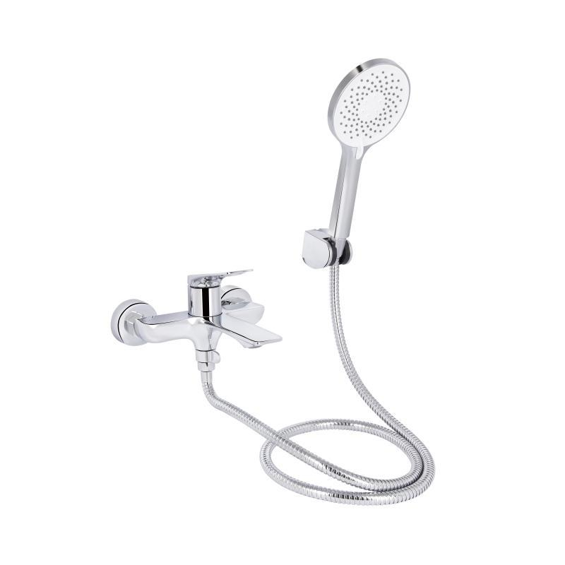 Смеситель для ванны Qtap Vlasta New (c душевым гарнитуром) QTVLA259CRM45642 Chrome Смеситель для ванны Qtap Vlasta New (c душевым гарнитуром) QTVLA259CRM45642 Chrome