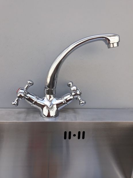 Смеситель для кухни Champion Smes 272 Смеситель для кухни Champion Smes 272