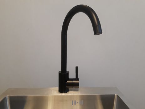 Змішувач для кухні з нержавейки SUS 011 Black