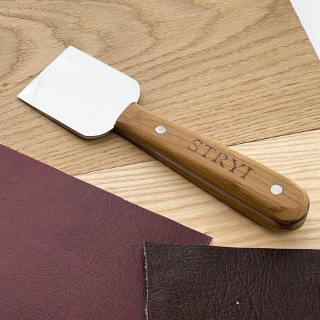 Нож для срезки кожи STRYI Profi 50мм