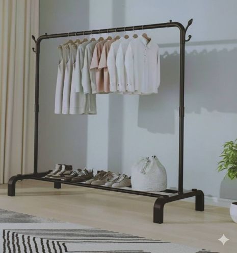 Вешалка-вешалка 80*45*150 см металлическая для одежды и обуви.