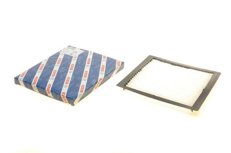 Фильтр салона TOYOTA HIGHLANDER, LEXUS IS, BOSCH (1987432263)