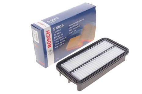 Фильтр воздушный HYUNDAI GETZ, BOSCH (F026400016) Фильтр воздушный HYUNDAI GETZ, BOSCH (F026400016)