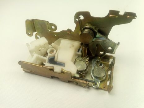 Замок дверей задн. SPRINTER/VITO/VW LT 96-06 VAG (2D1843603), 9017301035, A9017301035