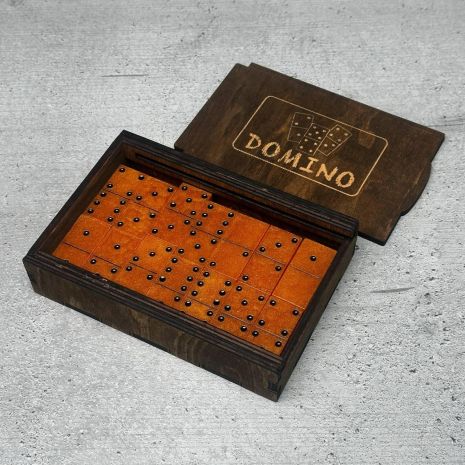 Класичне доміно з епоксидної смоли Класичне доміно з епоксидної смоли