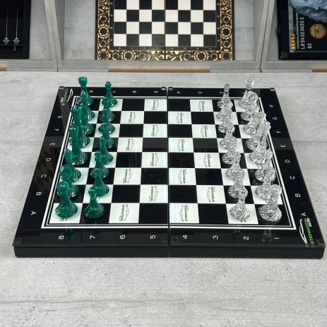 Шахматы стеклянные 50х25см Автомобильная тематика Премиум