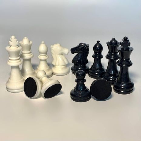Шахові фігури з епоксидної смоли - Класика з індивідуальним підбором кольору Шахові фігури з епоксидної смоли - Класика з індивідуальним підбором кольору
