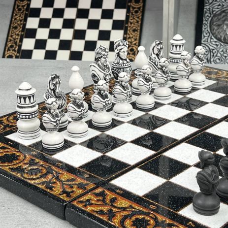 Шахматы из камня 55×28×5см, стилизованные, индивидуальный дизайн