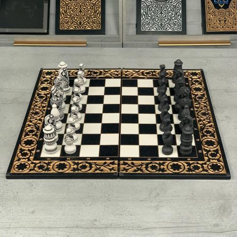 Шахматы из камня с текстурой белого мрамора 58×28×2см для ценителей интеллекта и красоты